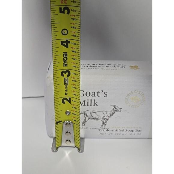 Castelbel Porto Goats Milk with natural Extracts Fragranced Soap - Picture 7 of 9